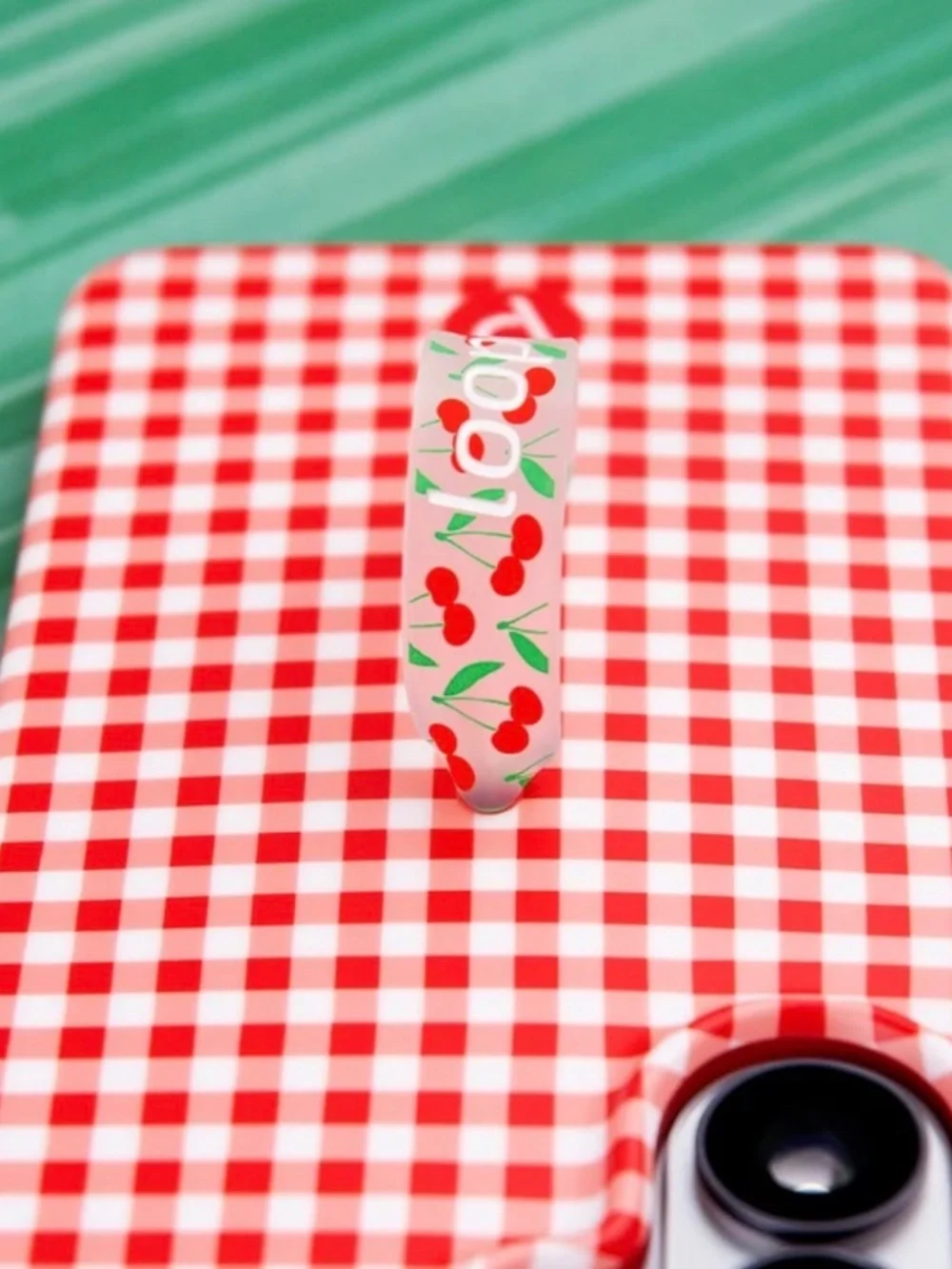 Loopy iPhone 16 Plus Red and White Checked + Holiday Bows Loop
